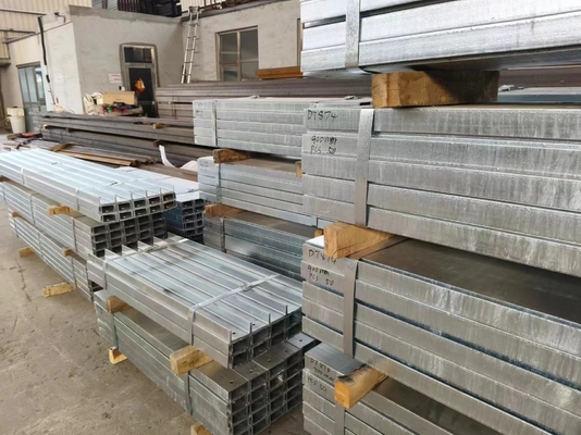 Специальное оцинкованное стальное C-секционное балки 150x90x24 PFC параллельный фланц